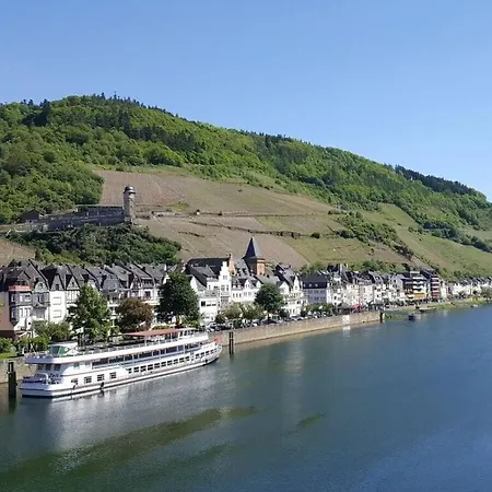 Moselkino Zell Mosel * Merl